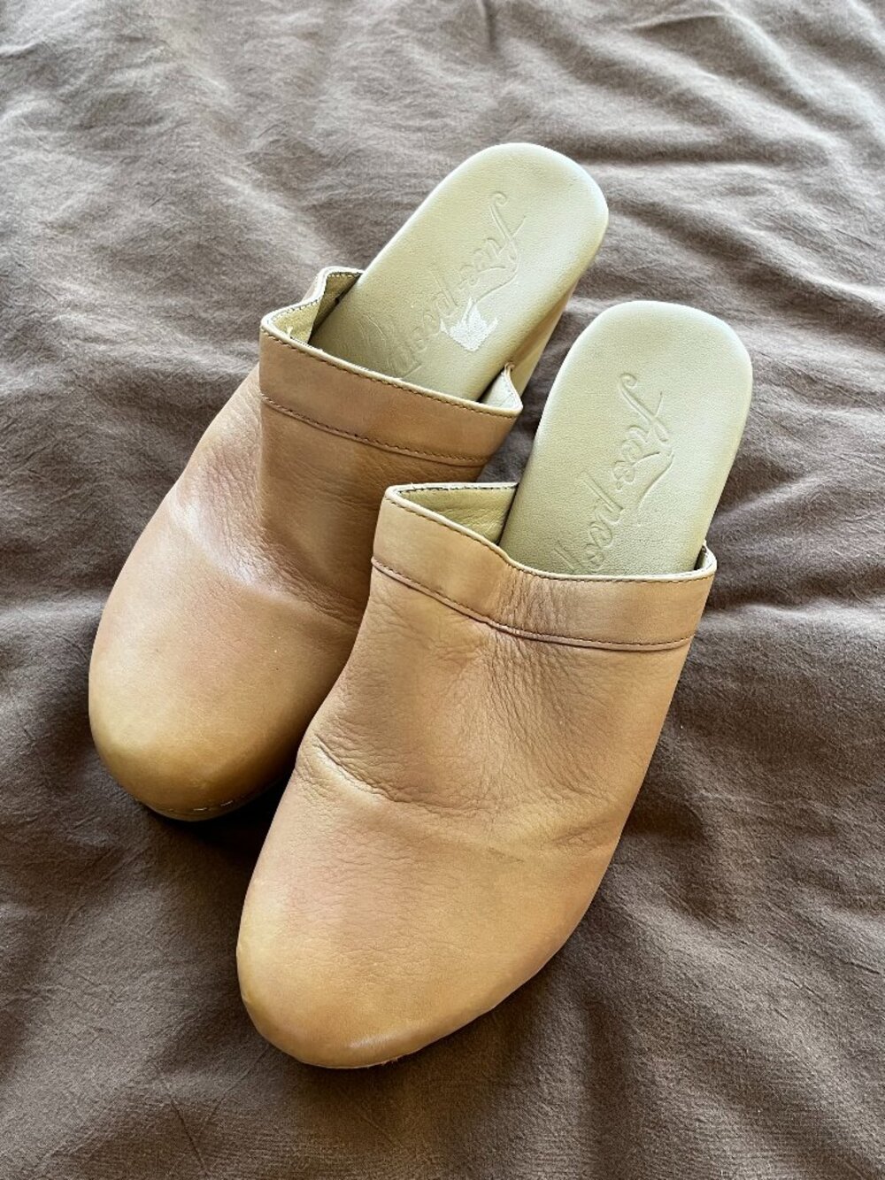 Free People Tan Leather Wooden Platform Highland Clogs - Women's 6.5/7